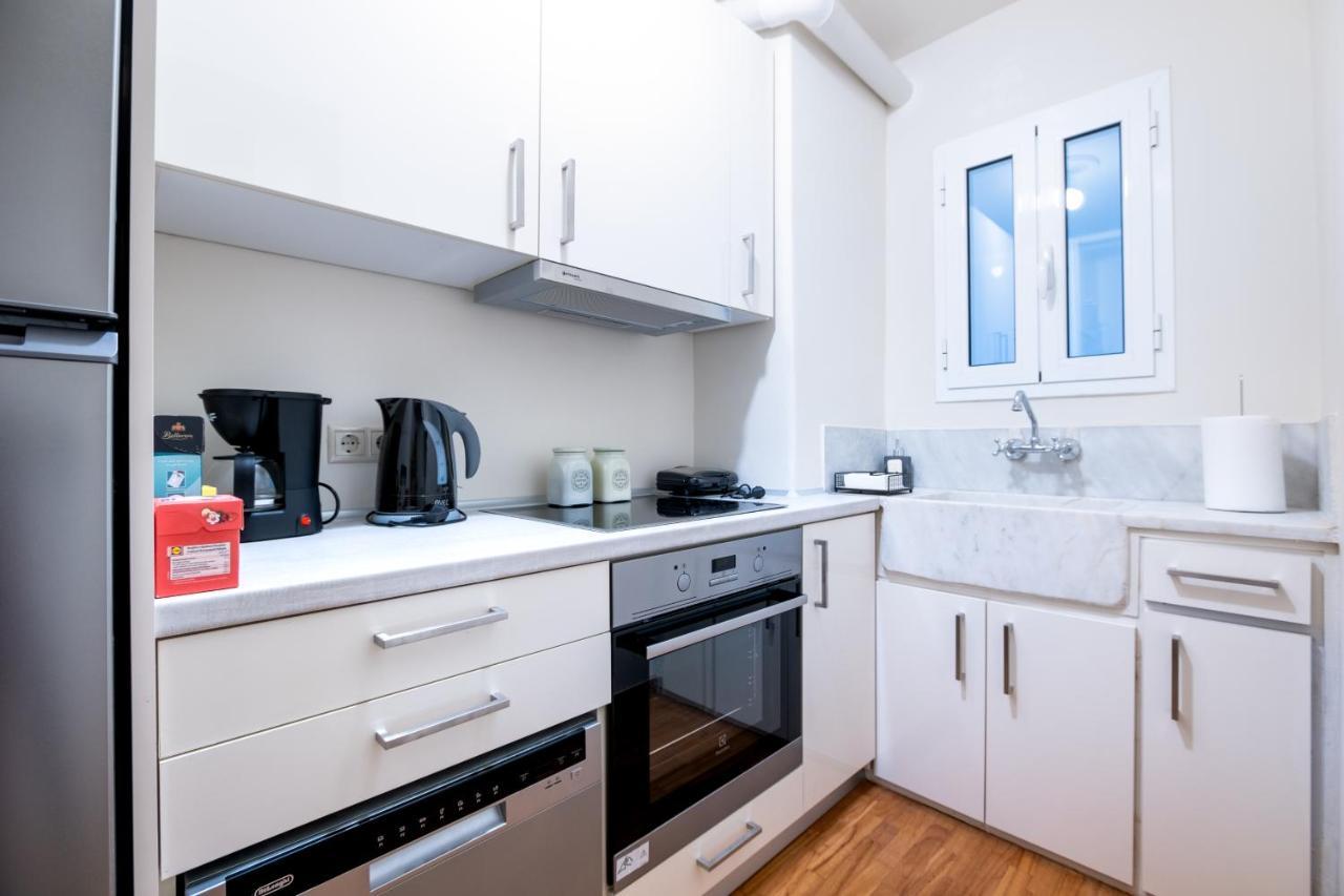 Glamorous Apt In Kolonaki Athens Luaran gambar