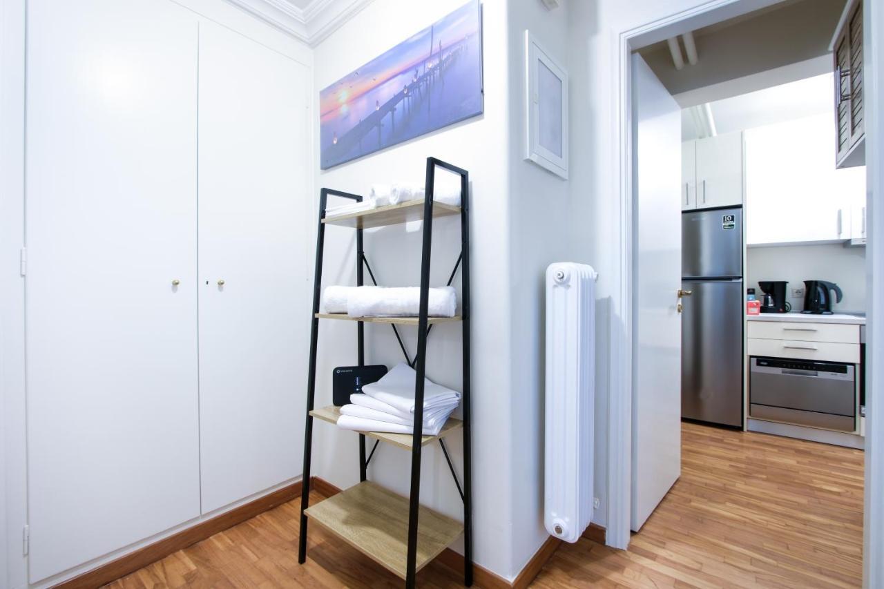 Glamorous Apt In Kolonaki Athens Luaran gambar