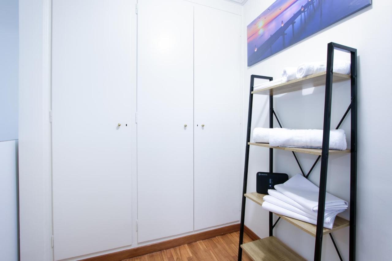 Glamorous Apt In Kolonaki Athens Luaran gambar